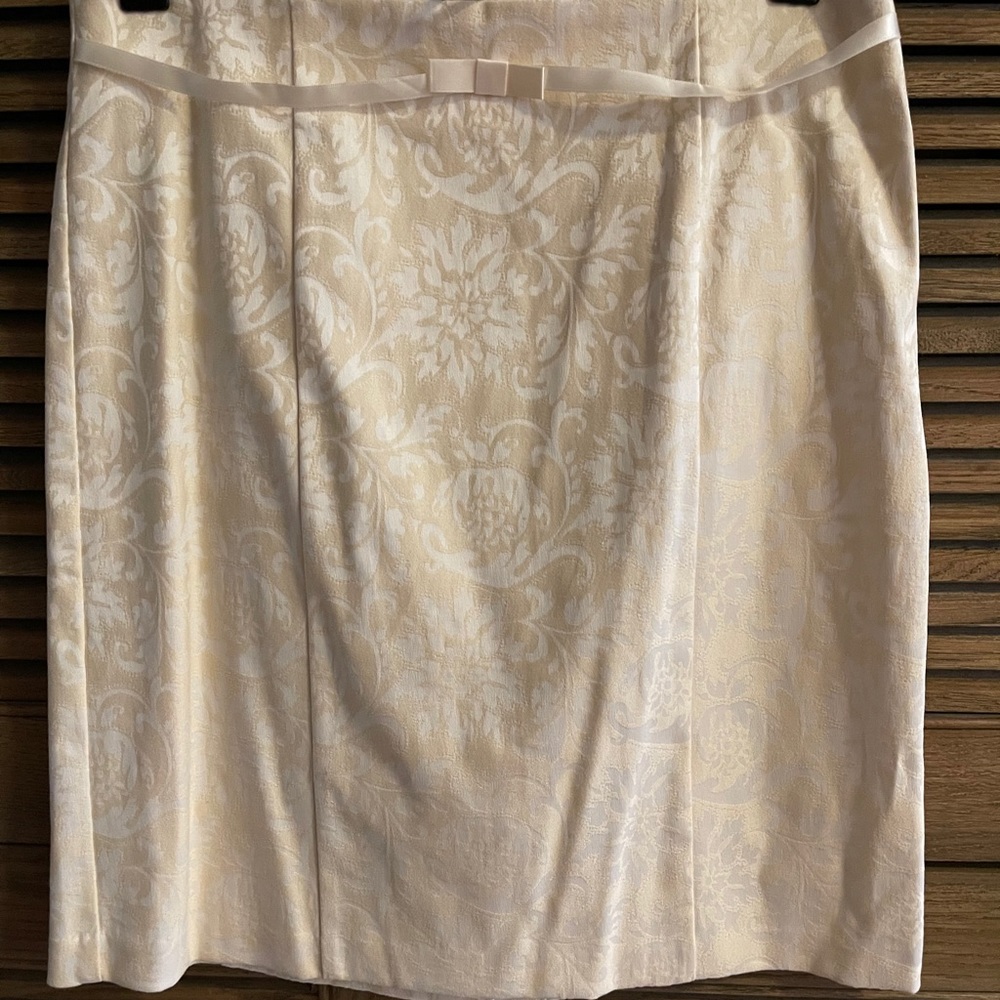 Le Chateau floral skirt
